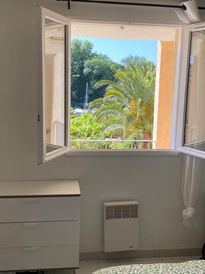 2 Bedrooms, 15 Min Walk To Beach, Ac, Pool & Fiber Internet In A Quiet, Private Gated Domain 5Kms To St Tropez Коголен Екстер'єр фото