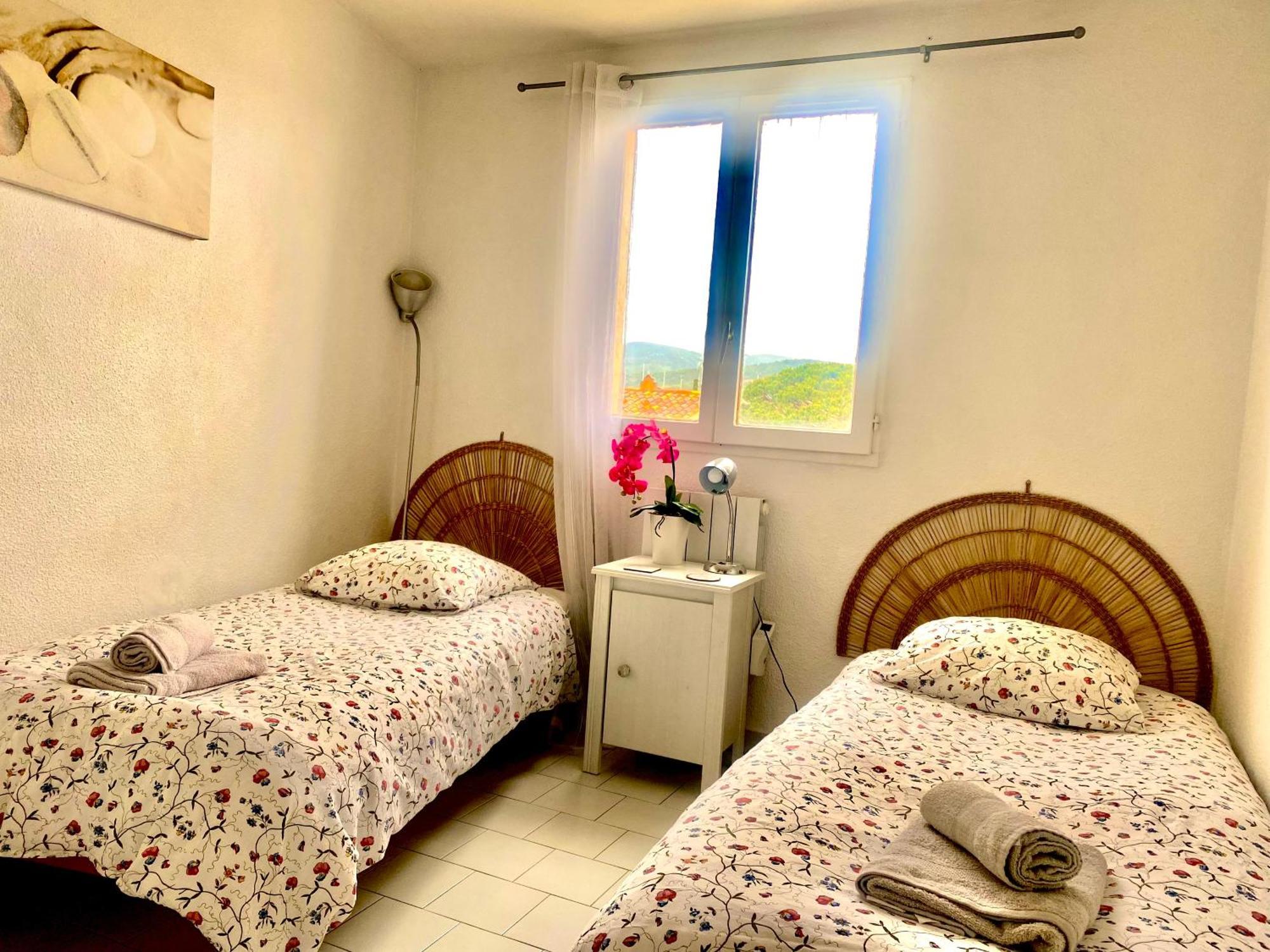 2 Bedrooms, 15 Min Walk To Beach, Ac, Pool & Fiber Internet In A Quiet, Private Gated Domain 5Kms To St Tropez Коголен Екстер'єр фото