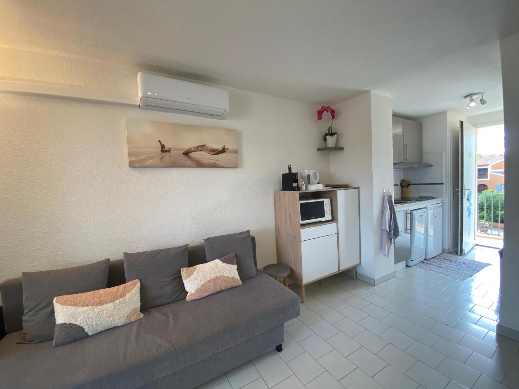 2 Bedrooms, 15 Min Walk To Beach, Ac, Pool & Fiber Internet In A Quiet, Private Gated Domain 5Kms To St Tropez Коголен Екстер'єр фото